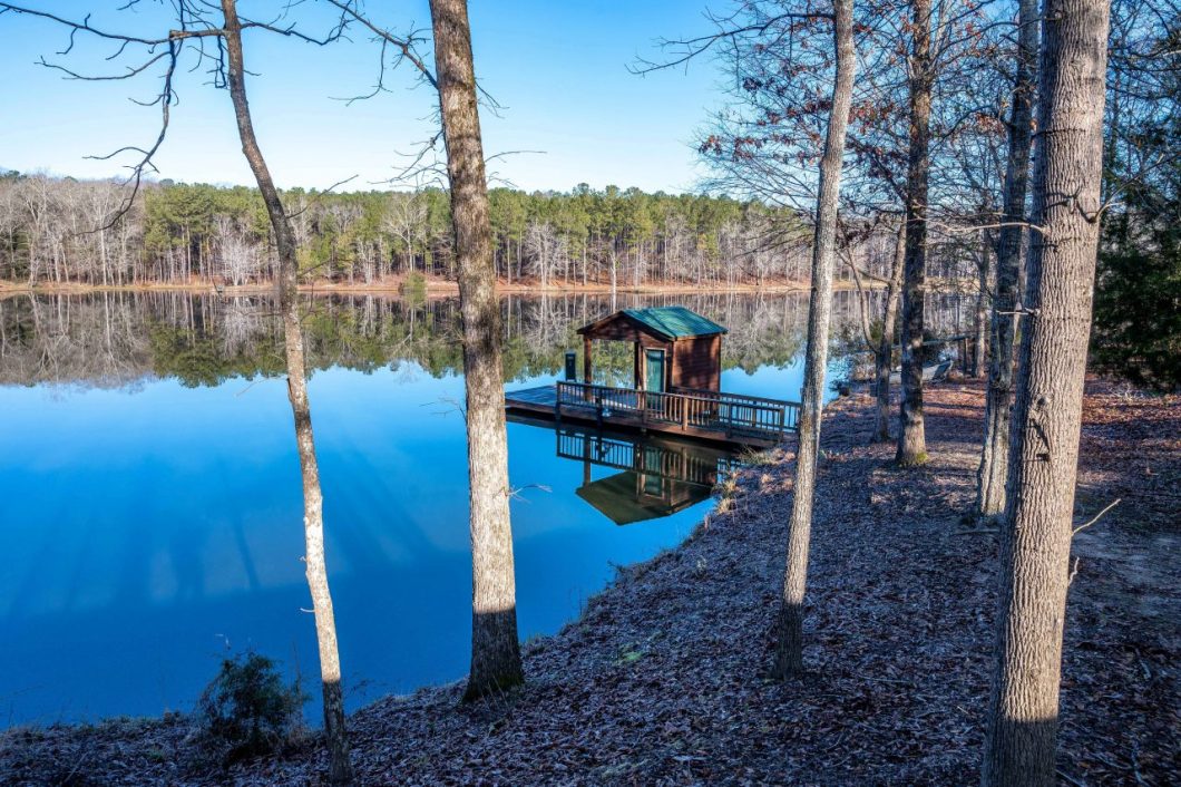 Little Hichitee Creek Tract Best hunting land and lake properties